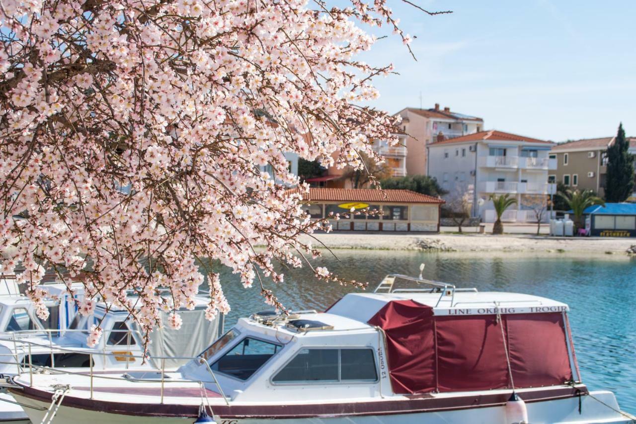 Apartmani Island Trogir Kültér fotó