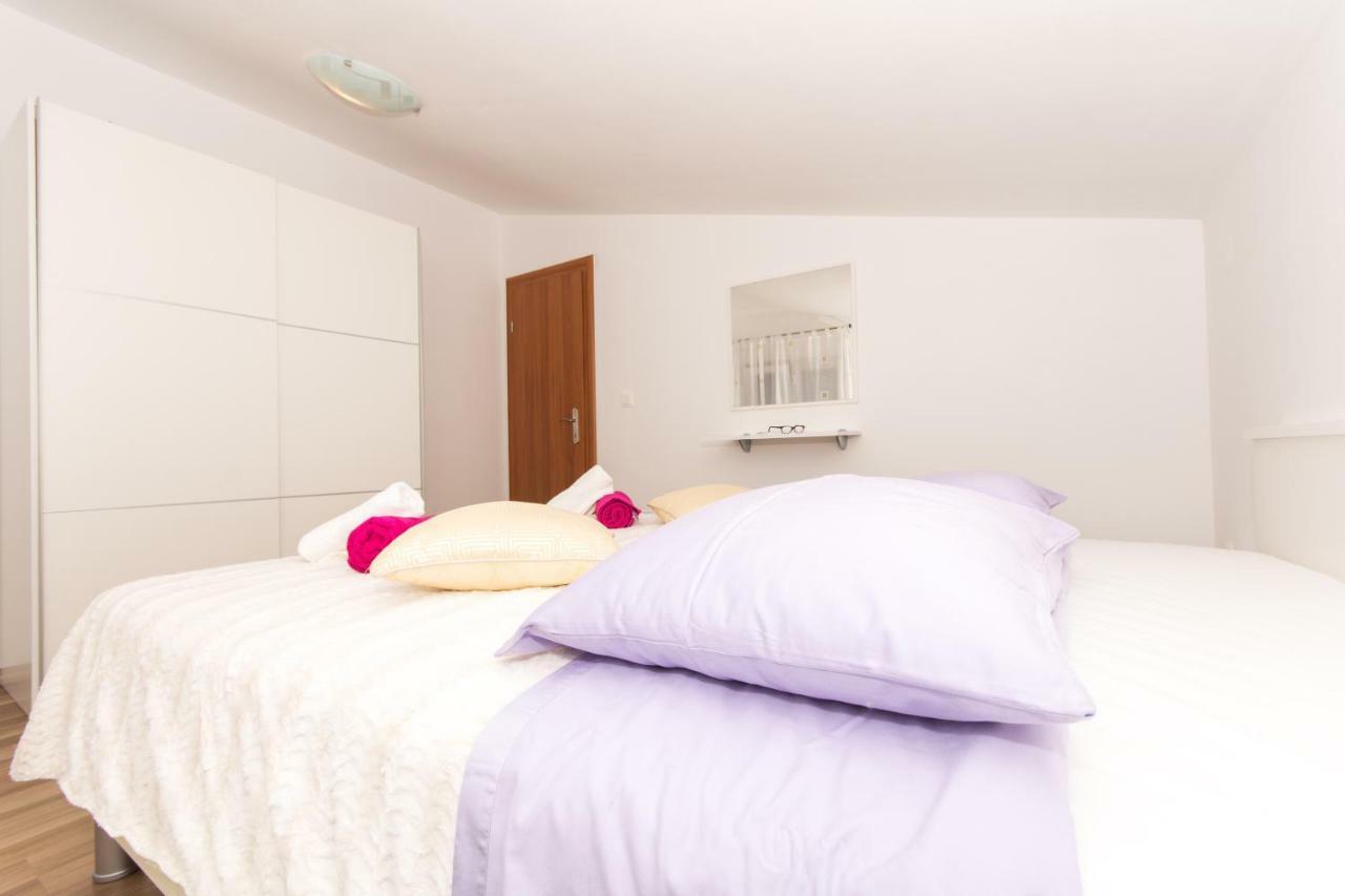 Apartmani Island Trogir Kültér fotó